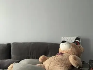 Justinezabloudil  live sex cam