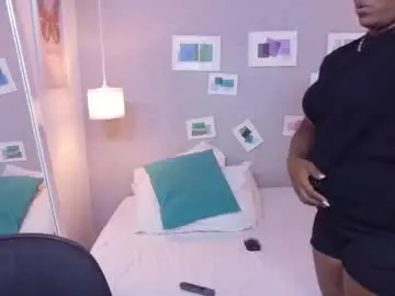 Kiara_evanss  live sex cam