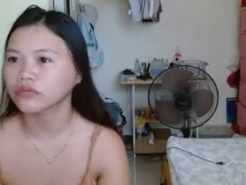 Sexyreesebunny  live sex cam