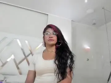 Sky_collins_  live sex cam