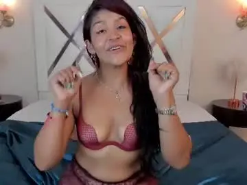 Sky_collins_  live sex cam