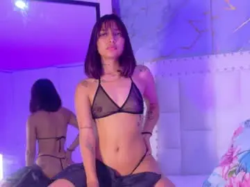 Slutlittlecamila  live sex cam