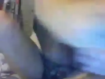 Snowbunnyballs  live sex cam