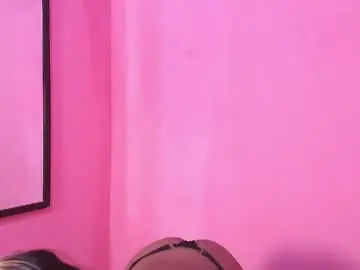 Taylor_lii0425  live sex cam