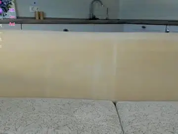 Uwu_flower  live sex cam