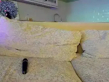Uwu_flower  live sex cam