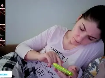 _just_a_simple_girl  live sex cam