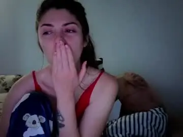 _just_a_simple_girl  live sex cam