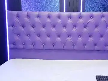 Angie_off  live sex cam