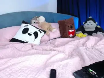 Aschly_moon  live sex cam