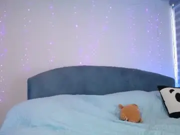Aschly_moon  live sex cam