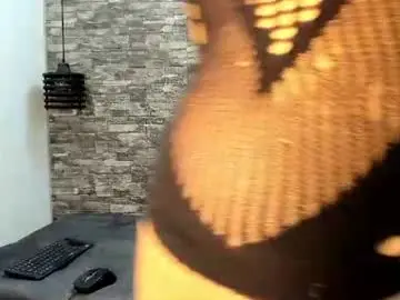 Ashley_collins1  live sex cam