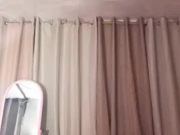 Astrid_khalifa  live sex cam
