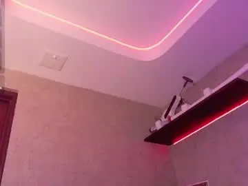 Carmiilla  live sex cam