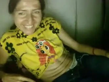 Celeste198694  live sex cam