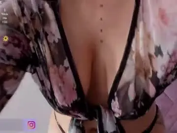 Evabardot  live sex cam