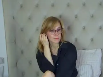 Gracehudsons  live sex cam