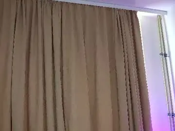Hotmollyx  live sex cam
