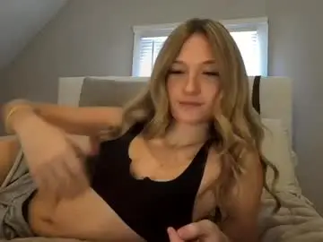 Lexiferrarixxx  live sex cam