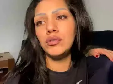 Onlymamba18  live sex cam