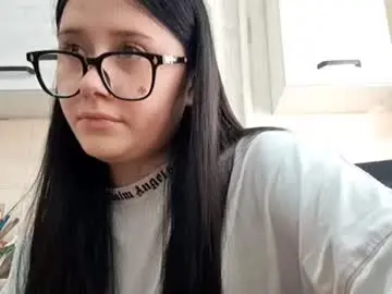 Torriezedaker  live sex cam
