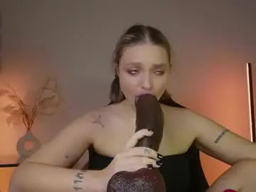 Viollasinzz  live sex cam