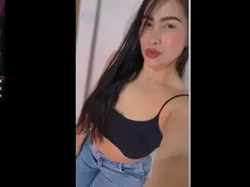 Andrea_oss  live sex cam