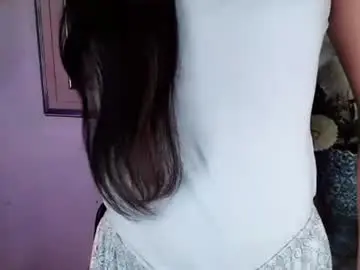 Asian_alliyah  live sex cam