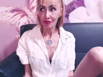 Blond_pussy_  live sex cam