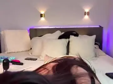 Derek_amelie  live sex cam