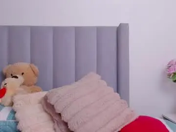 Emily_briston  live sex cam