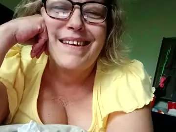 Hotboobs117  live sex cam