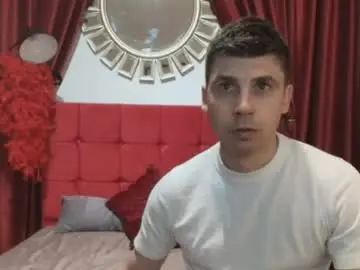 Kittyobsession  live sex cam