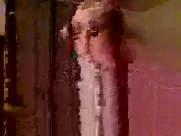 Kristalndaddy  live sex cam