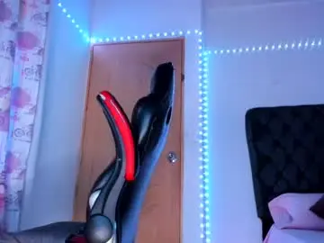Lucy_chanell  live sex cam