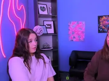 Maya_venz  live sex cam