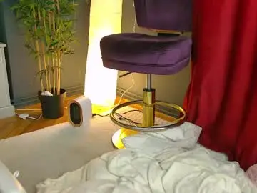 Nattyvice  live sex cam