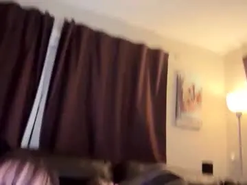 Rockethunny  live sex cam