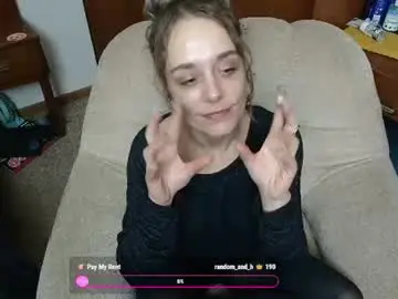 Sexxxycrystali  live sex cam