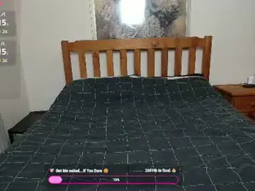 Sexxxycrystali  live sex cam