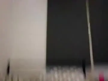 Urwetbaby69  live sex cam