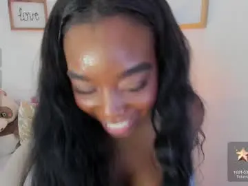 Zobe_love  live sex cam