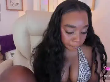 Zobe_love  live sex cam