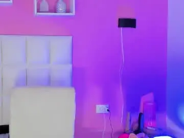 Alanna_hot3  live sex cam