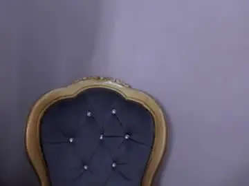 Dani_queen_  live sex cam