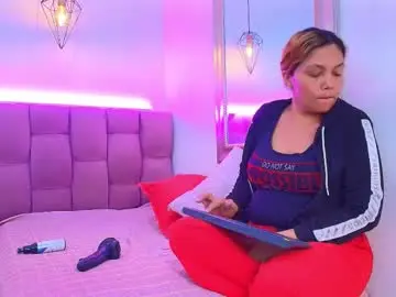 Dani_queen_  live sex cam