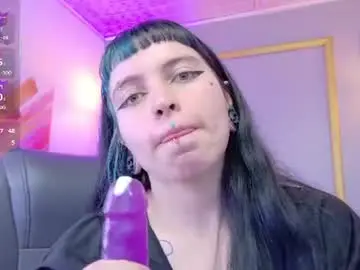 Emaasmith  live sex cam