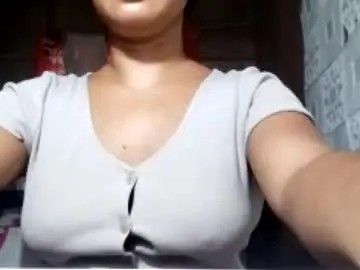 Hottie_mama2022  live sex cam