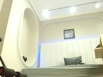 Kendra_lux1  live sex cam