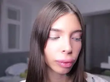 Kittyummy  live sex cam